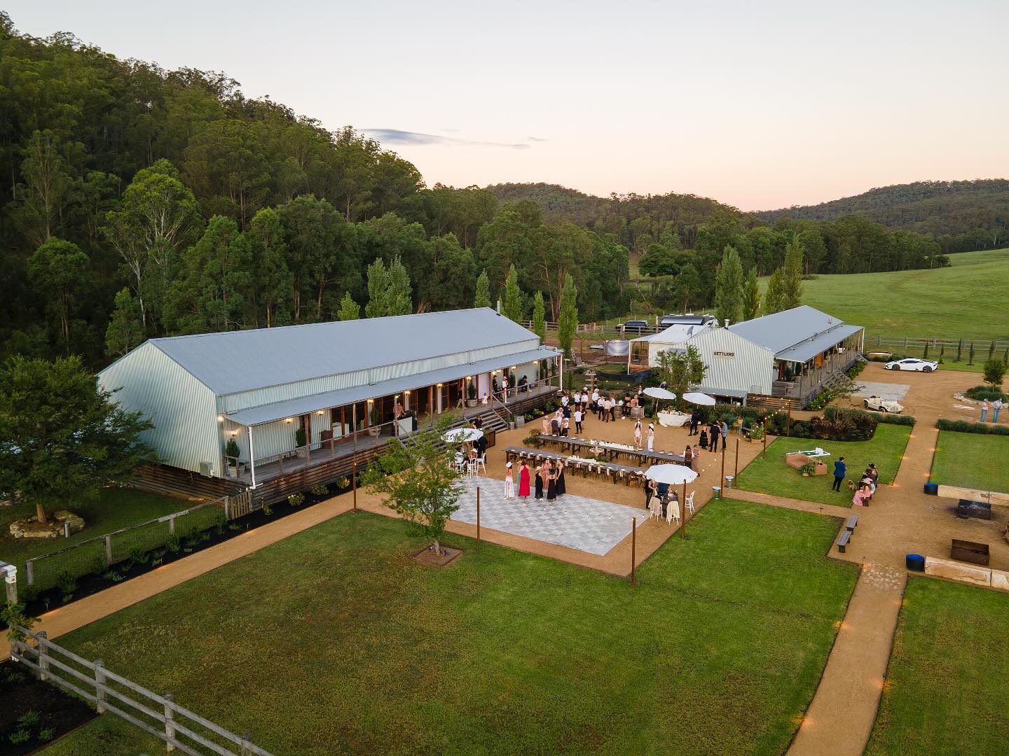 Weddings with Cinderella Arrivals